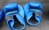 Des gants de boxe