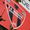 Panneau avec le logo du FC Kosova Schaerbeek