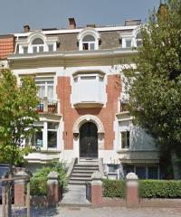 Façade de la maison Cerfs volants