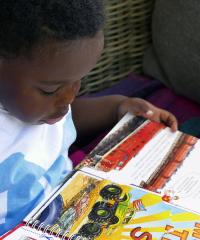 enfant qui lit