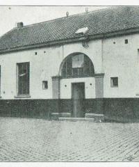 Cour de l'ancienne école n°1 Cour de l'ancienne école n°1